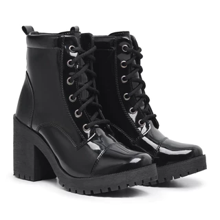 Bota Feminina Coturno Falcucci Preto Verniz Tratorado Salto Confortável