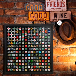 Porta Tampinhas Decorativo para Tampinhas de Cerveja com Fixação por Imã para 225 Tampinhas - C254A