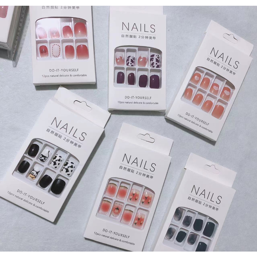 kit 6 caixinha de Unhas Postiças Auto Colante - Com 24 Unids NAILS curto Enviado aleatoriamente