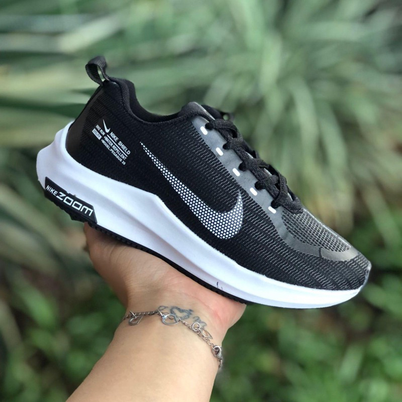 Nike zoom hot sale utility