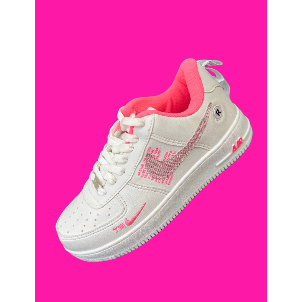 Nike branco com Glitter rosa