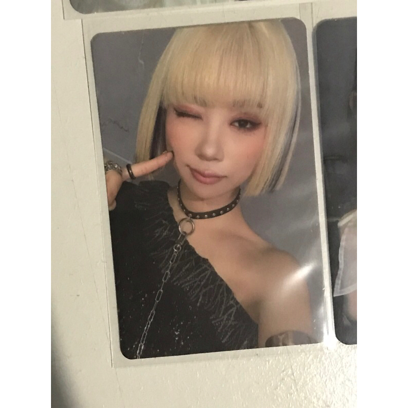 Purple Kiss Photocards (Dosie e Chaein) | Shopee Brasil
