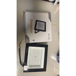 Refletor 200W Led SMD Branco Frio Colmeia IP67 - Luminárias e Refletores de  Led - RCA Lâmpadas