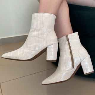 BOTA Feminina Cano Baixo Salto Baixo Confortavel Bico Fino