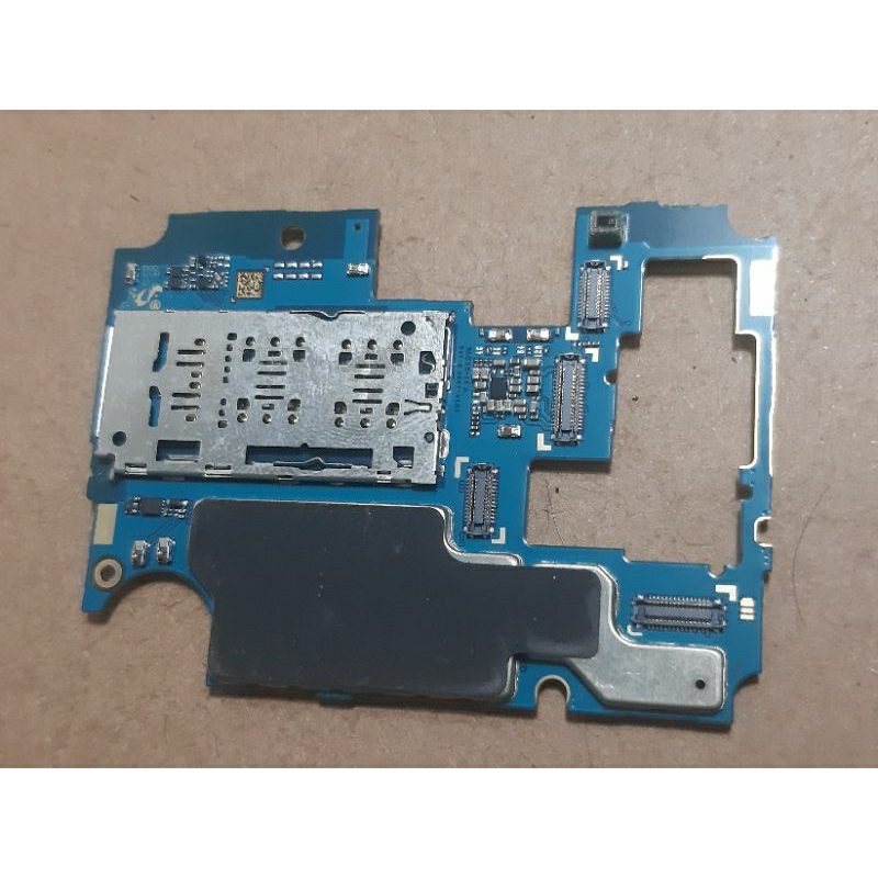 Placa a51 sucata para aproveitar componentes, leia a descrição