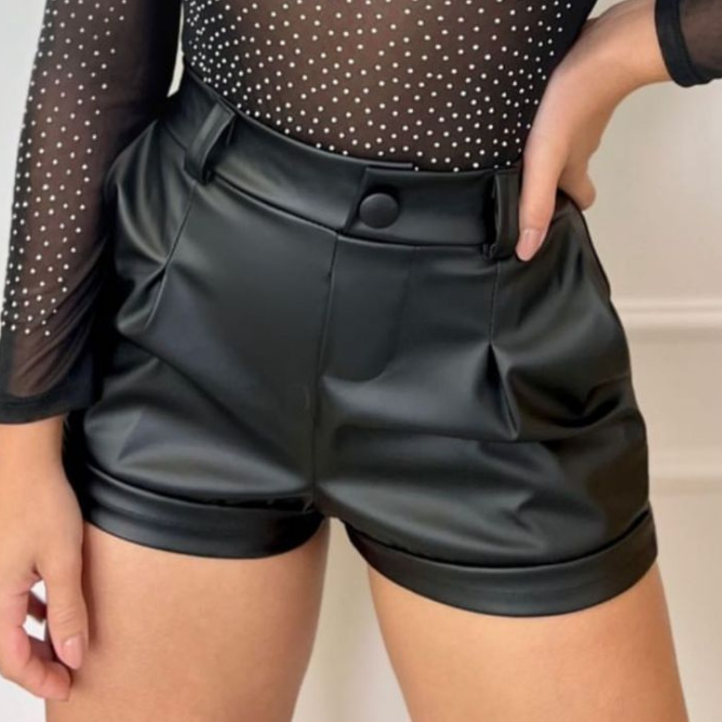 Short de store napa cintura alta