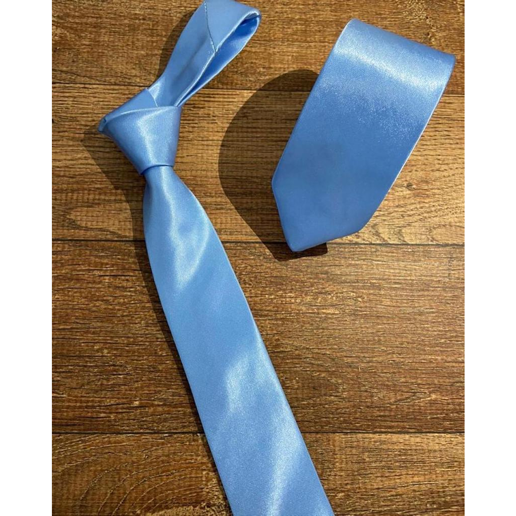 Kit 8 Gravatas Azul Serenity Para Padrinhos Alto Padrão Semi Slim