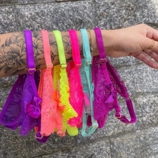Kit 3 Calcinhas Bem-Querer Rendada Sensual coloridas com regulagem coração