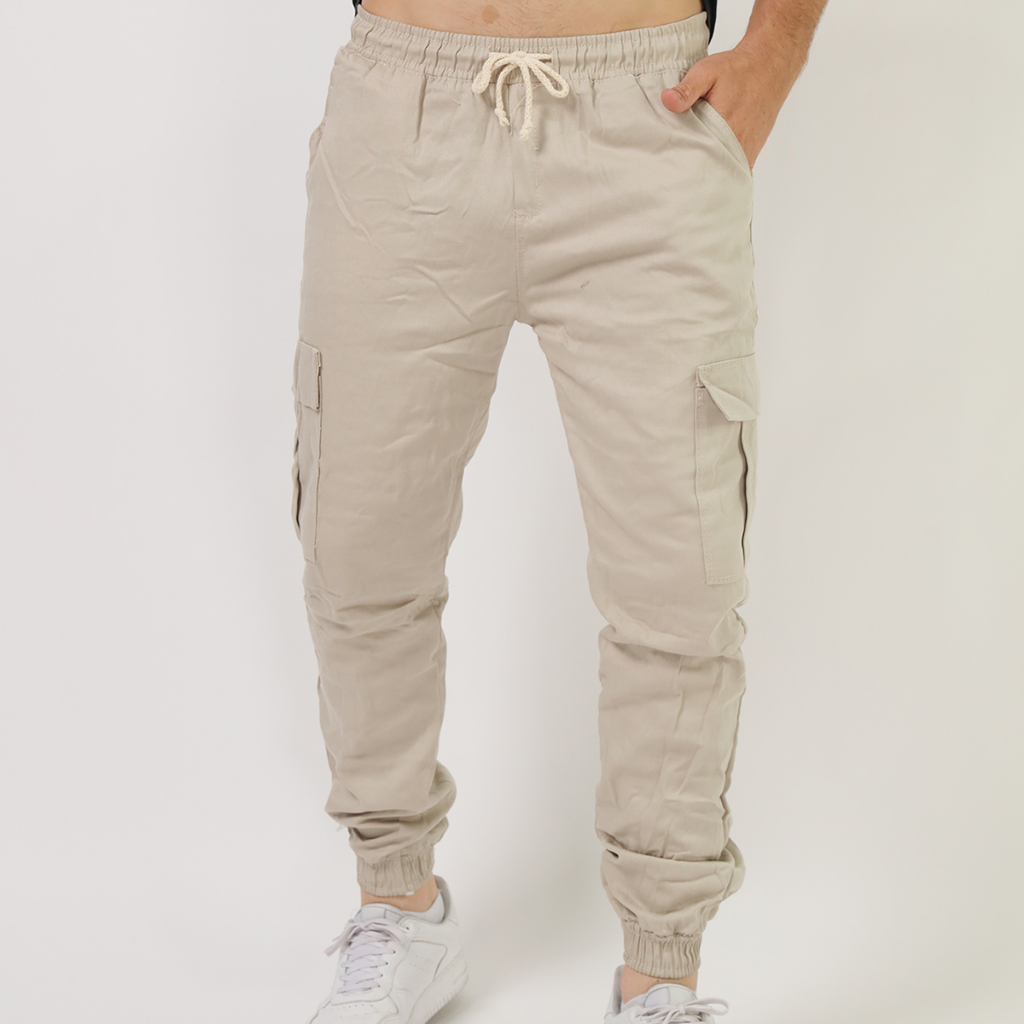 Calça cargo jogger com punho na perna com 6 bolsas