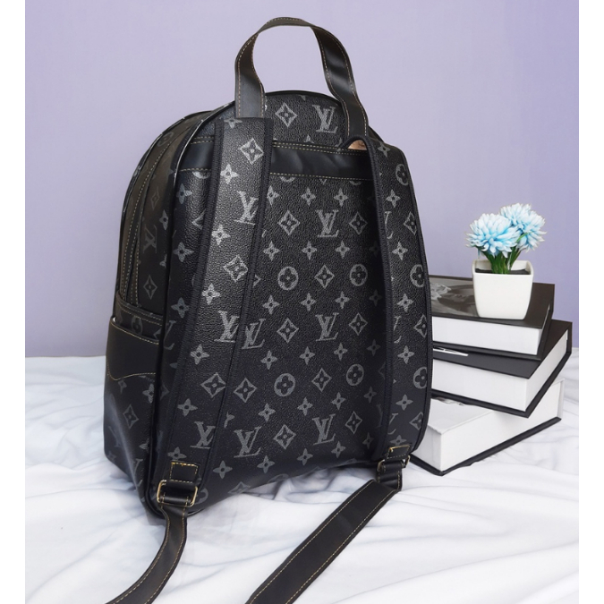 Necessaire Louis Vuitton couro legítimo - Bolsas, malas e mochilas