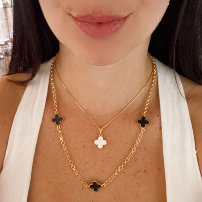 Colar Trevo Virginia Elo Português banhado a Ouro 18k