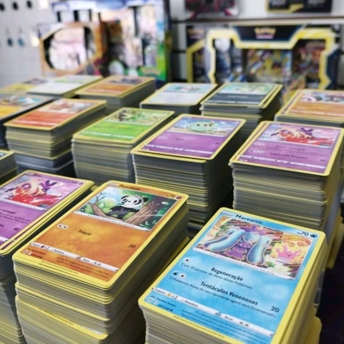 Detalhe de carta Pokémon rara