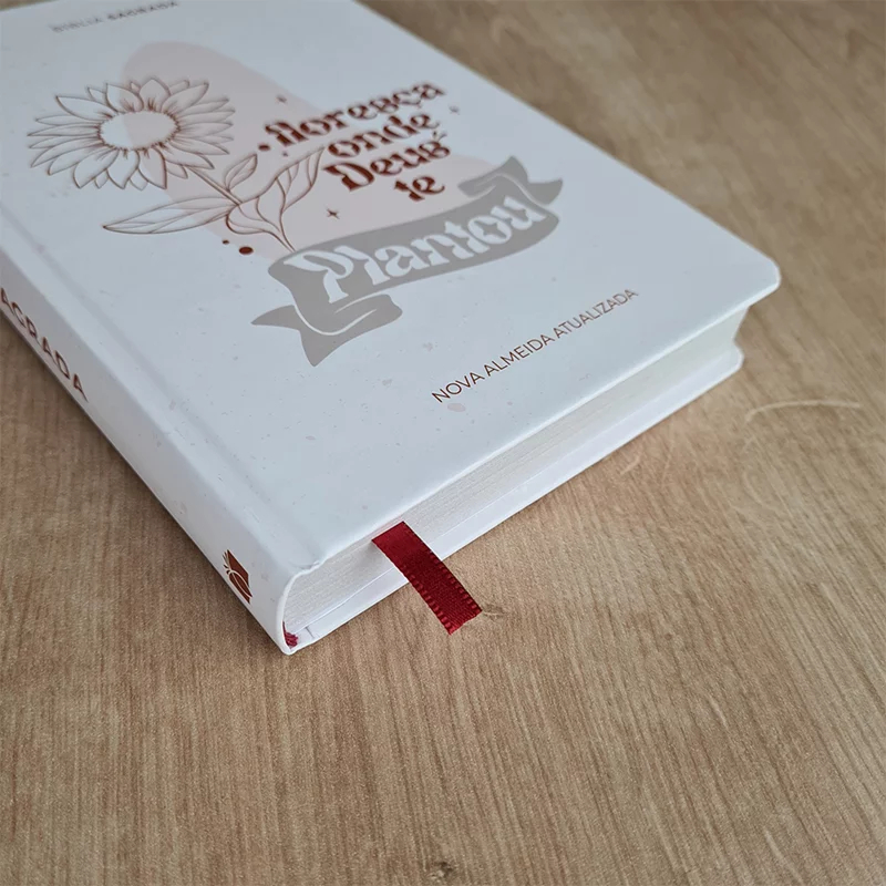 Bíblia Sagrada Floresça | NAA | Letra Normal | Capa Dura