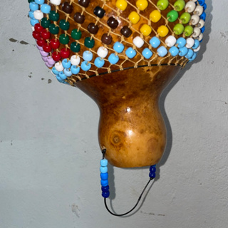 Xequerê Artesanal Abê Agbê Instrumento Africano Cabaça Mini em