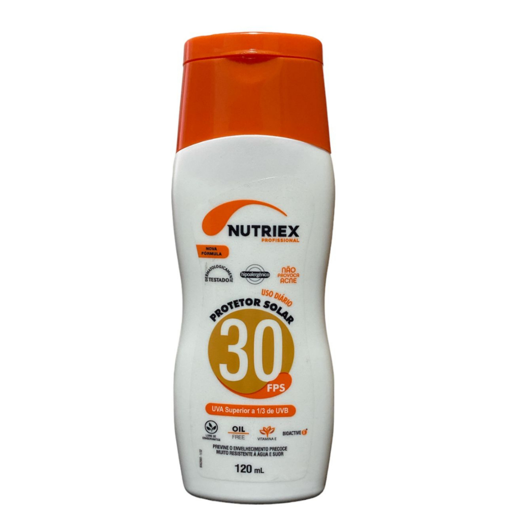Protetor Solar Nutriex Resistente a Água com Vitamina E Bloqueador ...