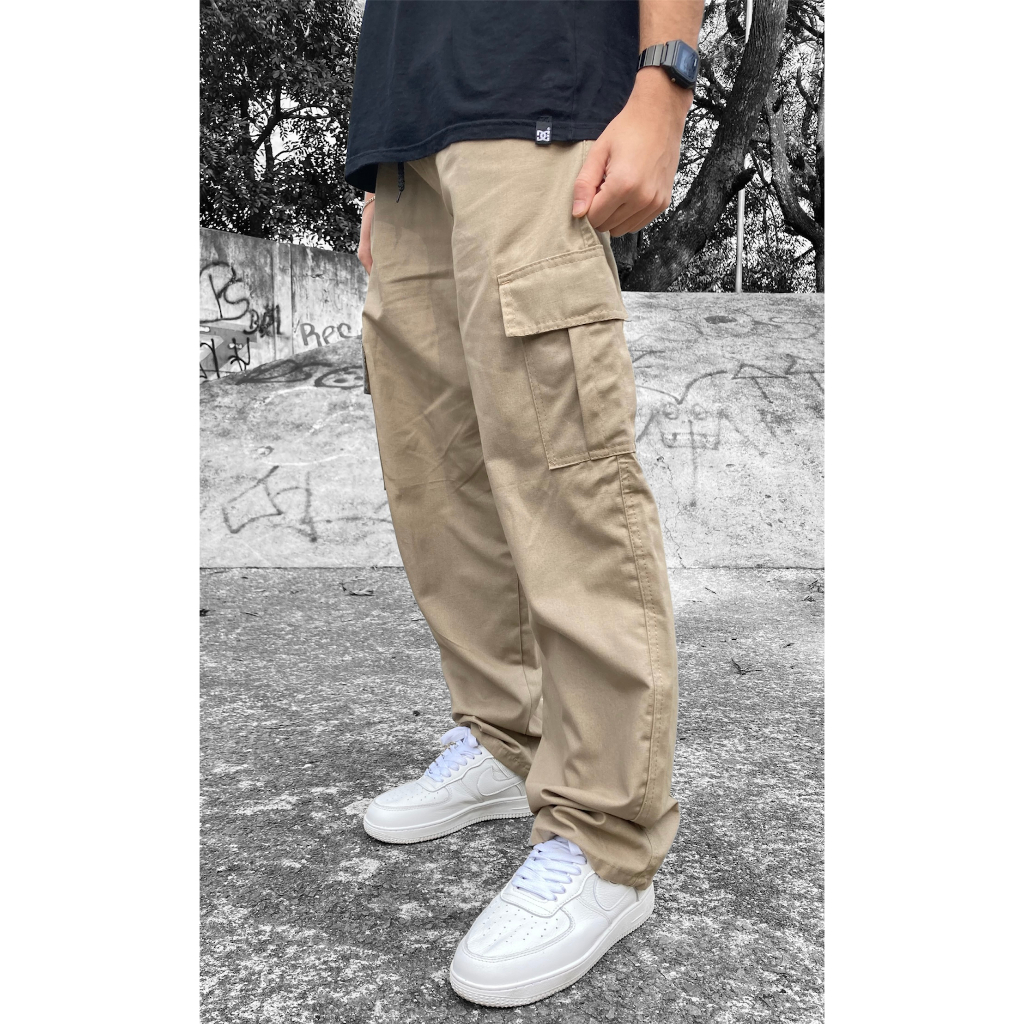 Calça Cargo Skate Caqui bege Preta Streetwear Larga Feminina Masculina  Unissex Casual Skatista 5 Bolsos Fechamento Cordão Moda