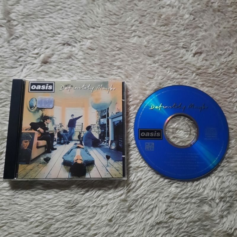 Definitely Maybe: 30th Anniversary Deluxe Edition (2CD