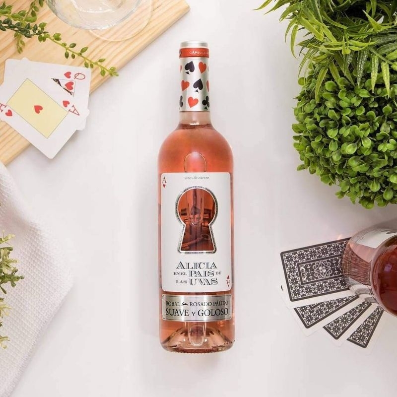 Vinho Alicia no país das uvas | Shopee Brasil