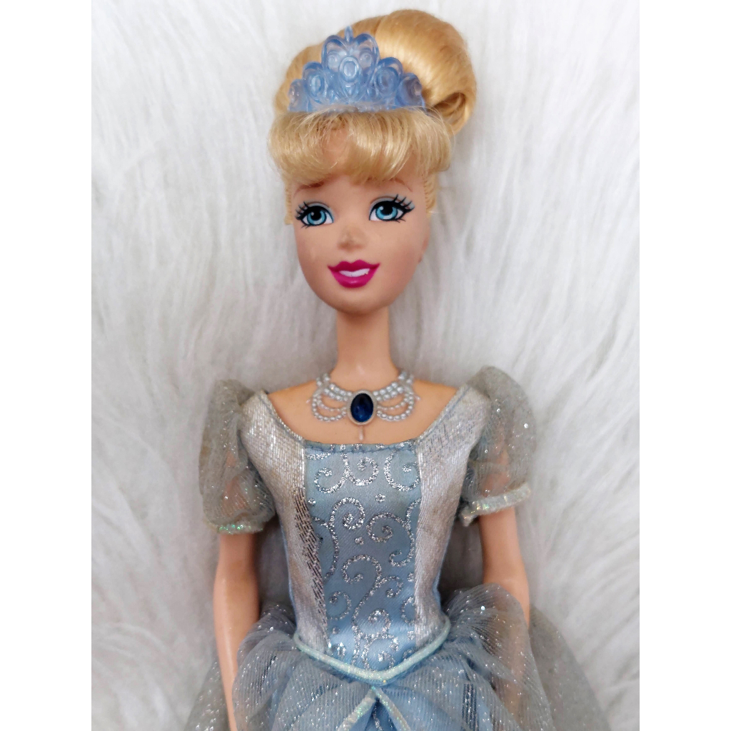 Boneca Disney Princess Royal Dance Cinderella 2008 M4179