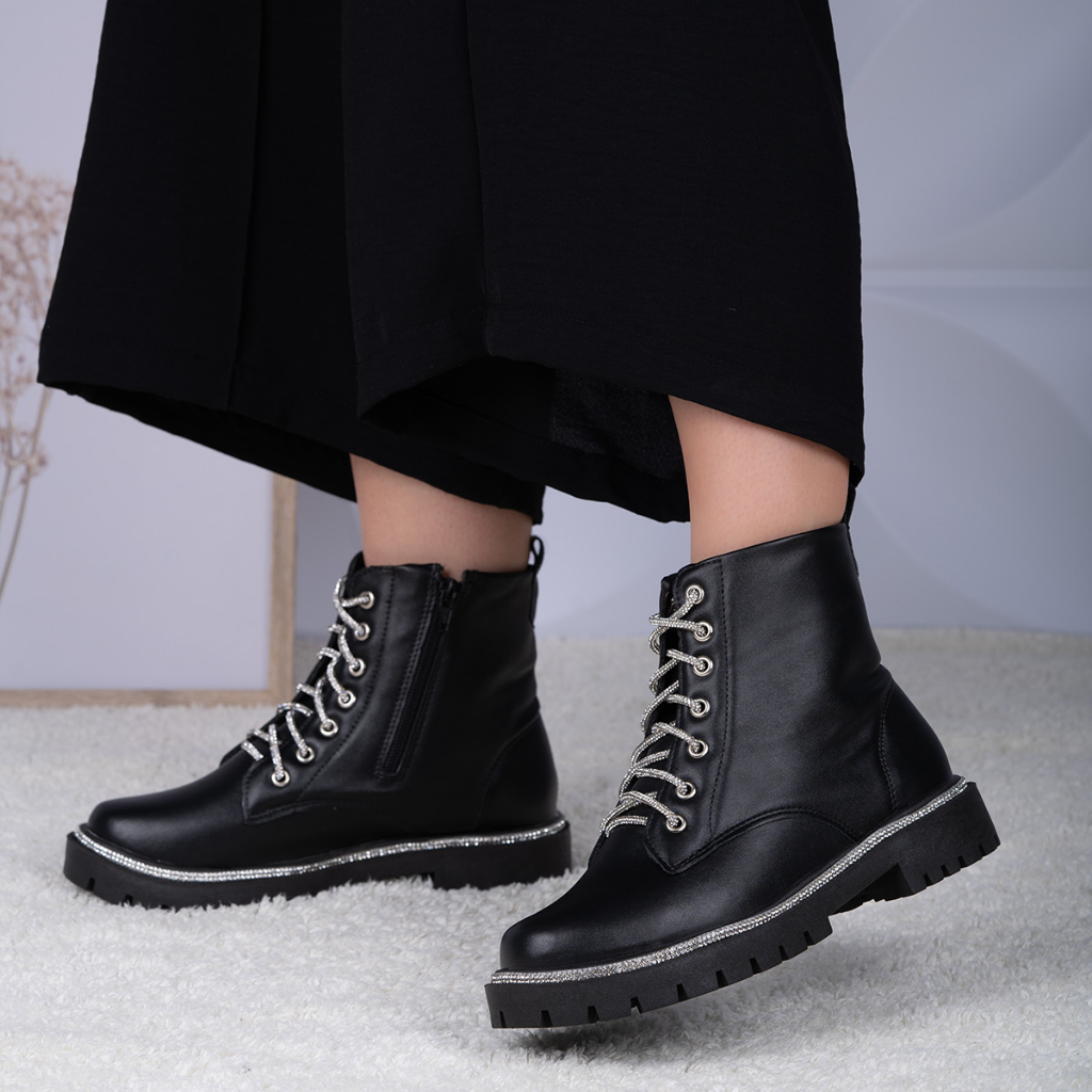 Bolsinha Domidona Coturno Domidona Tratorado Botas Ofertas Online