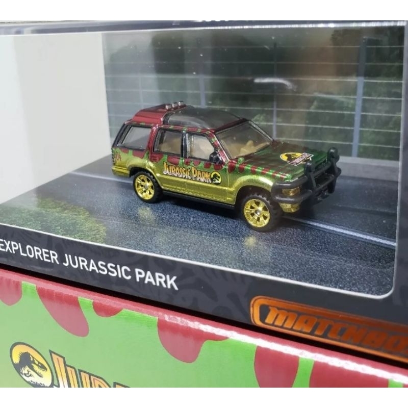 送料込 MATCHBOX JURASSIC PARK 1993 FORD EXPLORER マッチ
