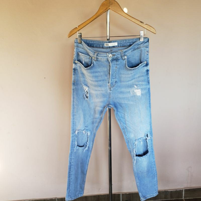 calça jeans da zara made in turkey tam 40