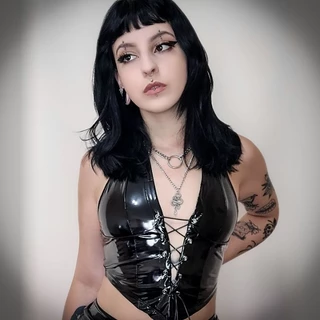 Blusa Vinil Frente Única Amarração Gótica Punk Gothic E-girl Alternativa Emo