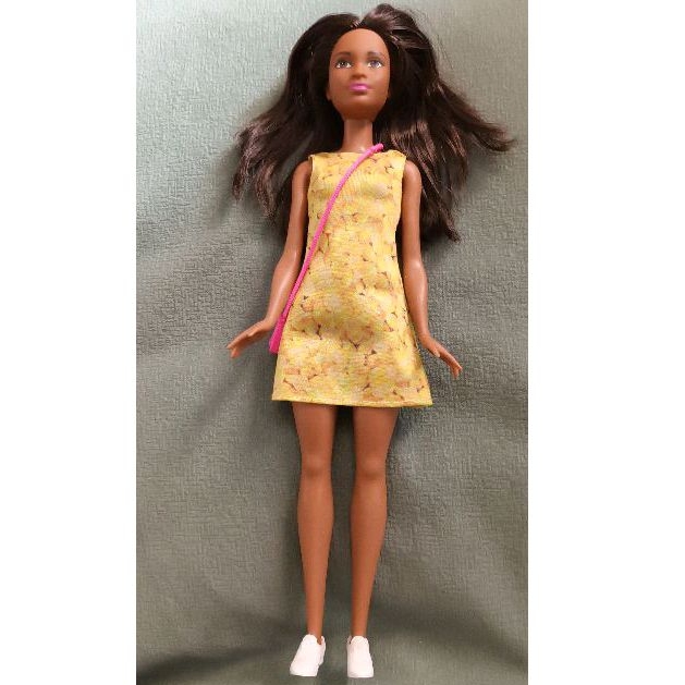 Boneca Barbie Fashionista Morena Vestido Laranja 182 FBR37 Mattel