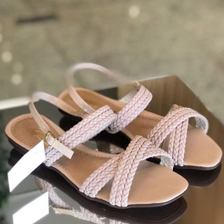 Sandália Rasteira Feminina Ajustável Com Fivela Solado Leve Macio e Super Confortável