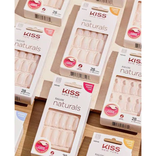 UNHAS SALON NATURALS KISS NEW YORK