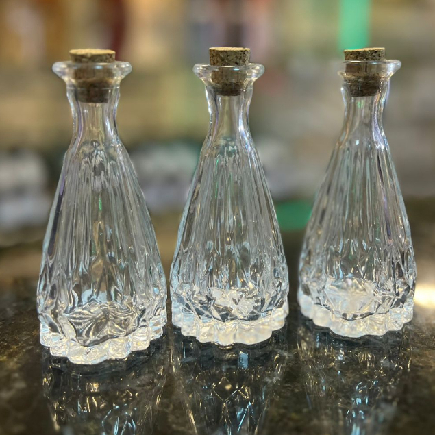 KIT VASO DE VIDRO DECORATIVO COM 3 - DE 8 A 09cm