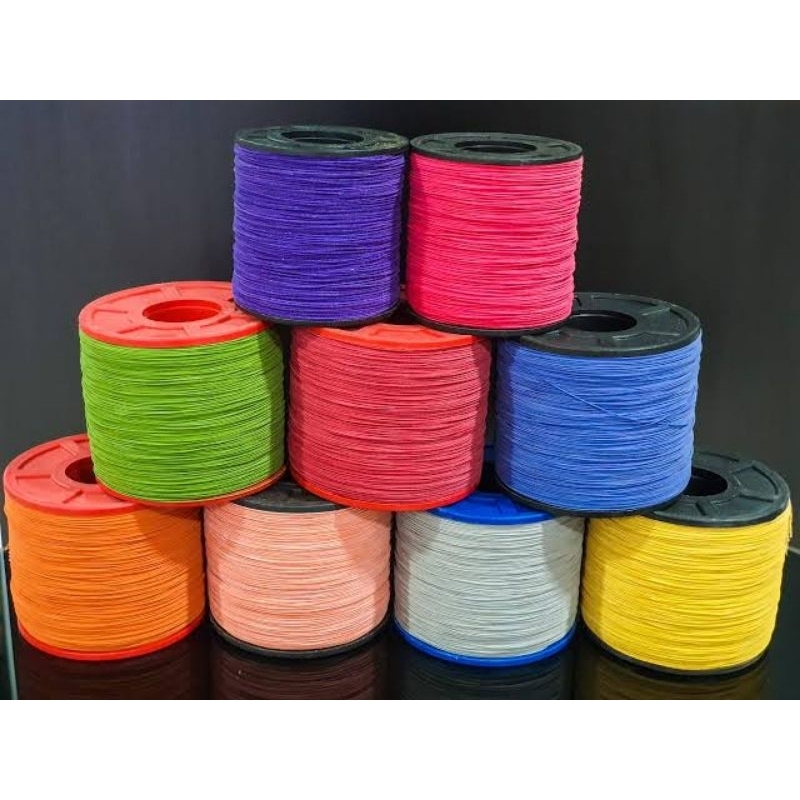 linha de pipa 10 1000j no carretel.