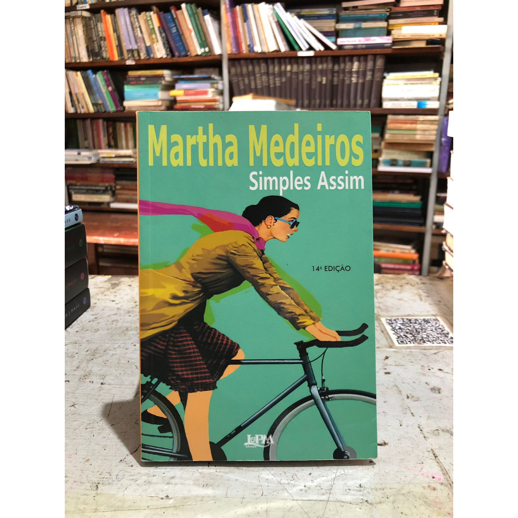 Simples Assim - Martha Medeiros | Shopee Brasil