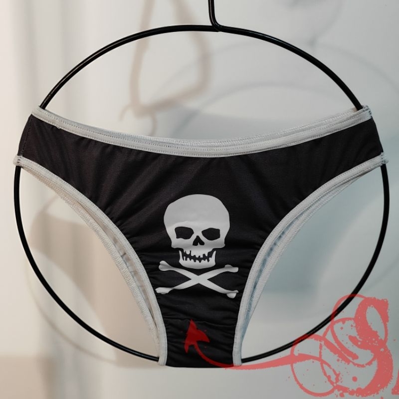 *QUEIMA DE ESTOQUE* - Calcinhas de Caveira estampadas, TAM P.