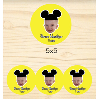 120 Adesivos Redondos. Tema Mickey , Nome e idade Personalizados. Para Latinha, Tubete, Caixinha. Tamanho 5x5