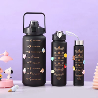 Kit 3 Garrafas De Agua Preta com ou sem degradê 2L 900ml e 300ml com Adesivos 2D e 3D Academia Escola Treino Antivazamento Multiuso