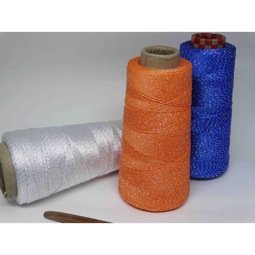 Linha De Tricô Rainha Lurex Metalizada Prata, Crochê e Trabalho ...