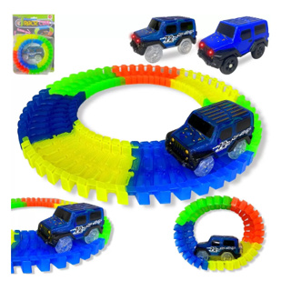 Brinquedo da trilha do carro para meninos forma base meninos pista