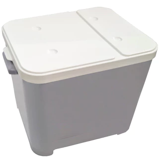 Container Porta Ração Canister Plástico com Tampa Protege Conserva Furacão Pet 15 Kg Cinza
