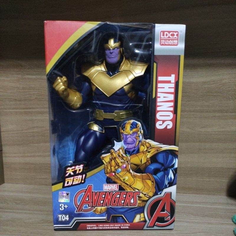 Disney thanos shop figure