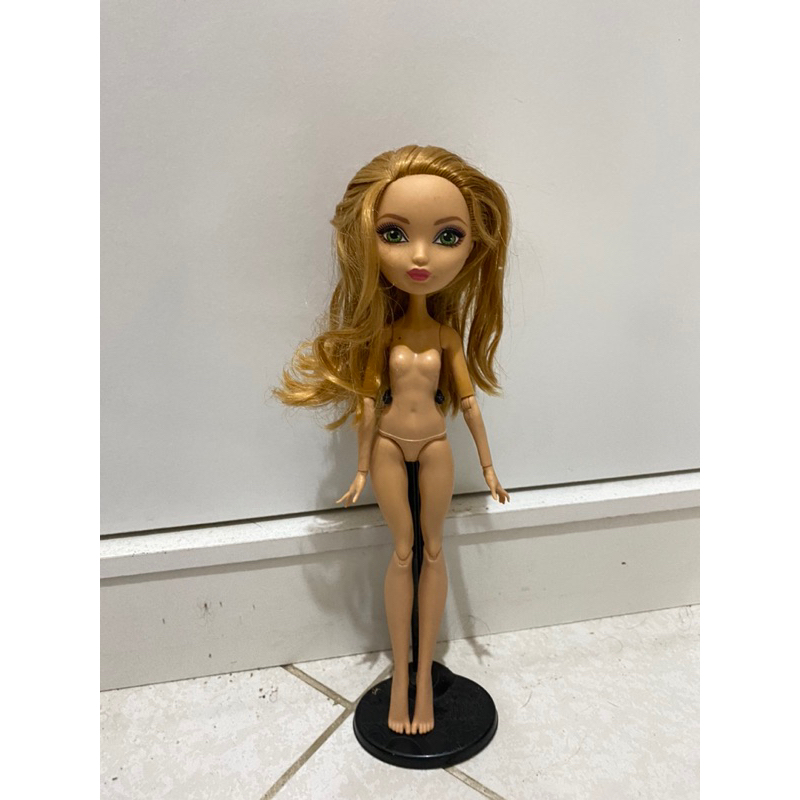 boneca ever after high ashlynn ella praia encantada