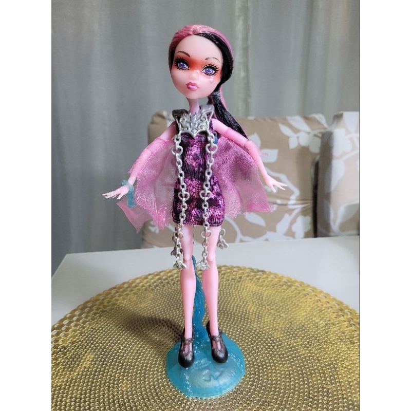 Boneca Monster High Draculaura Vampira 26 Cm - Mattel Hky74