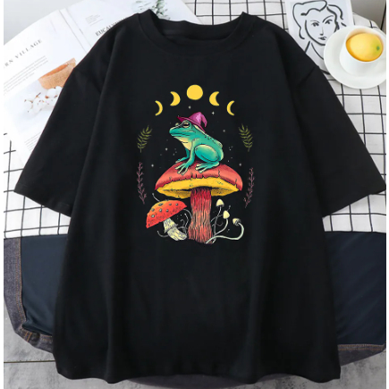 Camiseta Sapo Cogumelo Luas Místico Novo!