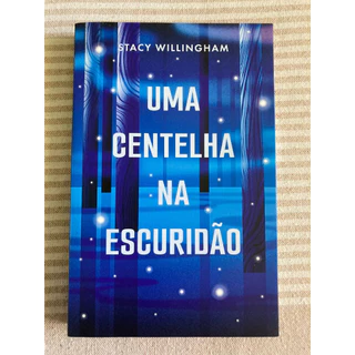 Livro "Uma Centelha na Escuridão" - TAG Fevereiro/2023
