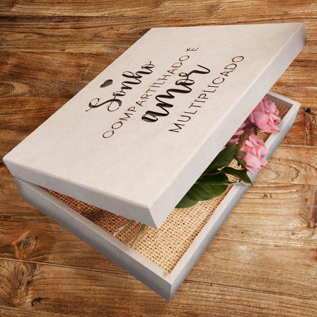 Caixa para Presente e Decoração em MDF Cru Tampa Dobradiça Decorada 26x19x6