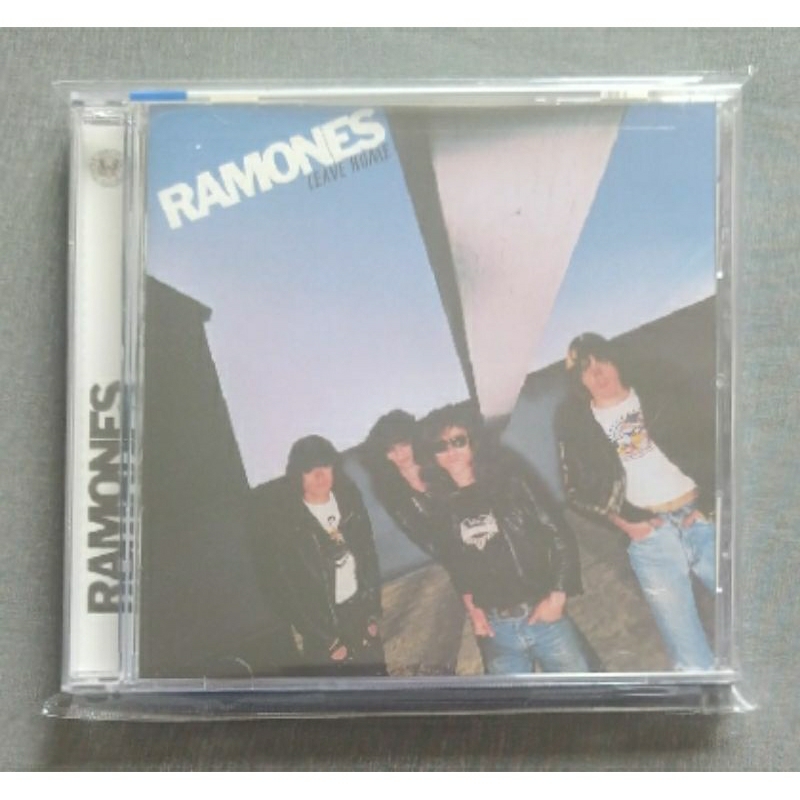 CD RAMONES LEAVE HOME ( IMPORTADO ) ( NOVO COM O LACRE AO LADO )