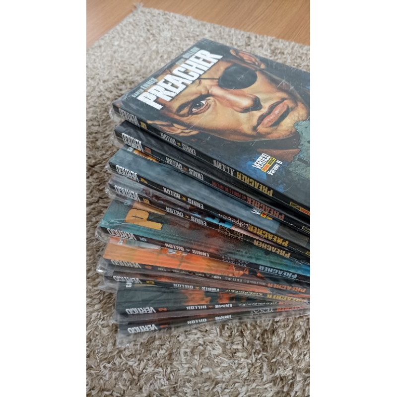 Coleção HQ definitiva Preacher panini - 9 volumes