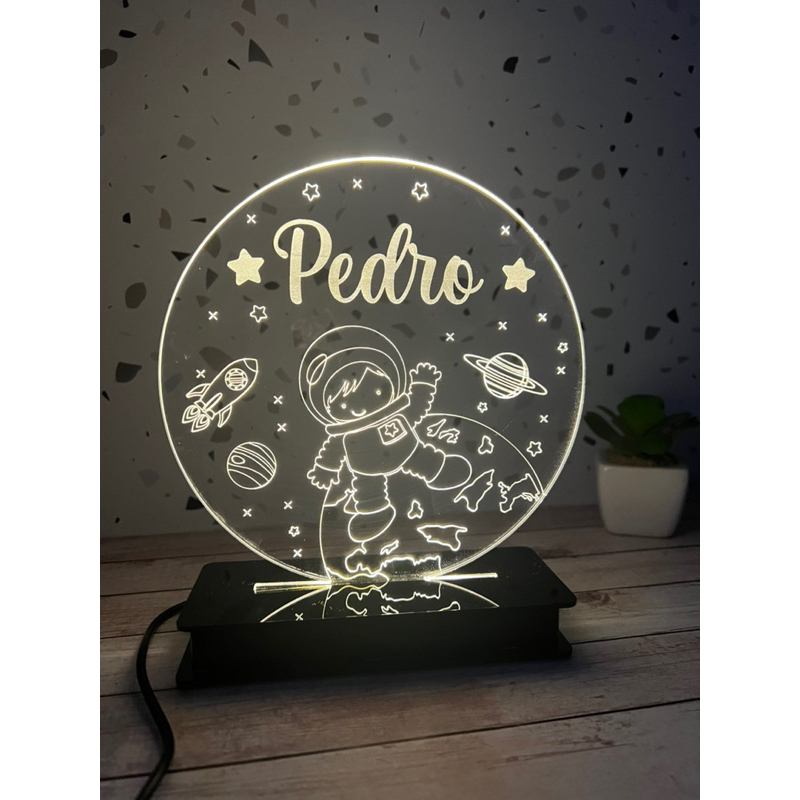 PAPEL DE PAREDE - ASTRONAUTA PEDRO