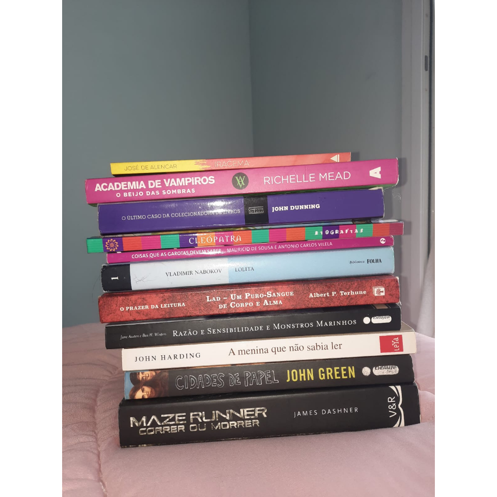 Desapego de livros / Seminovos e usados