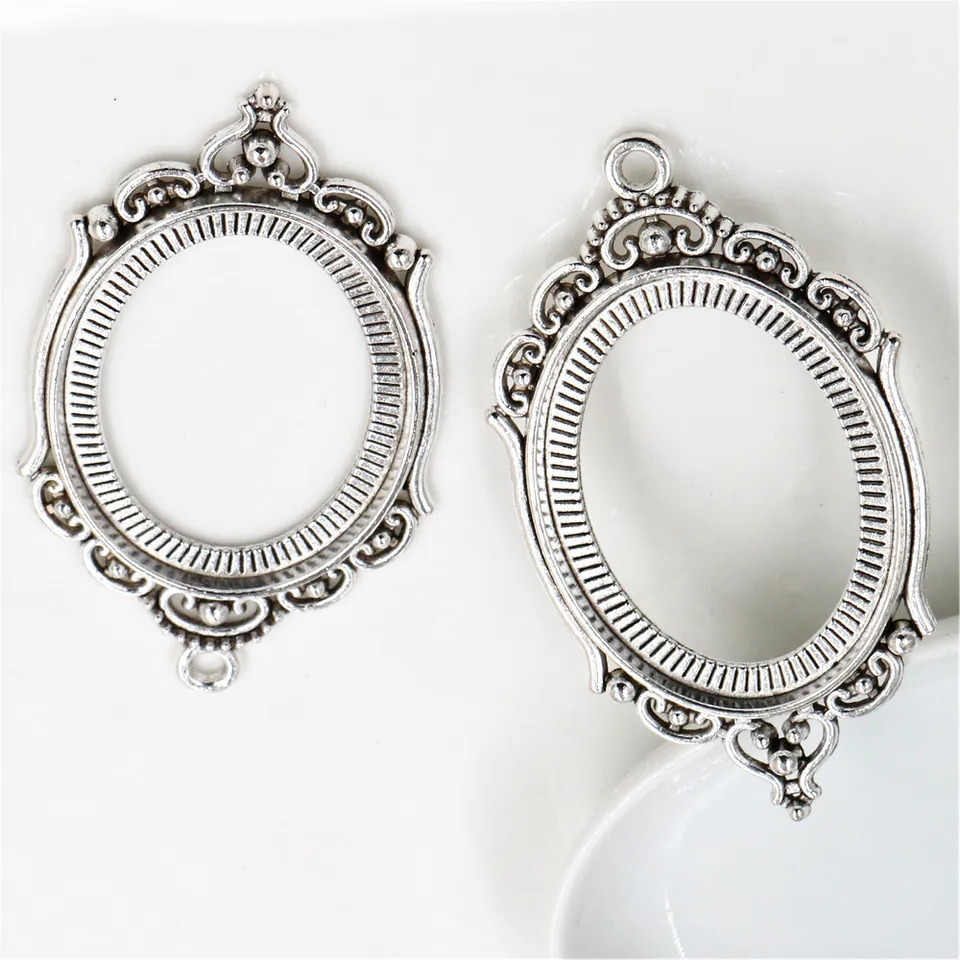 Pingente Camafeu Cabochão Grande Vazado Bordado Pintura